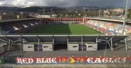 Dopo le uscite ora si pensa alle entrate, presi gli attaccanti Simone Gatti dal Foggia, Daniele Paganini per lo svincolato Massi e Alessio Rinaldi da Novara per il centrocampo